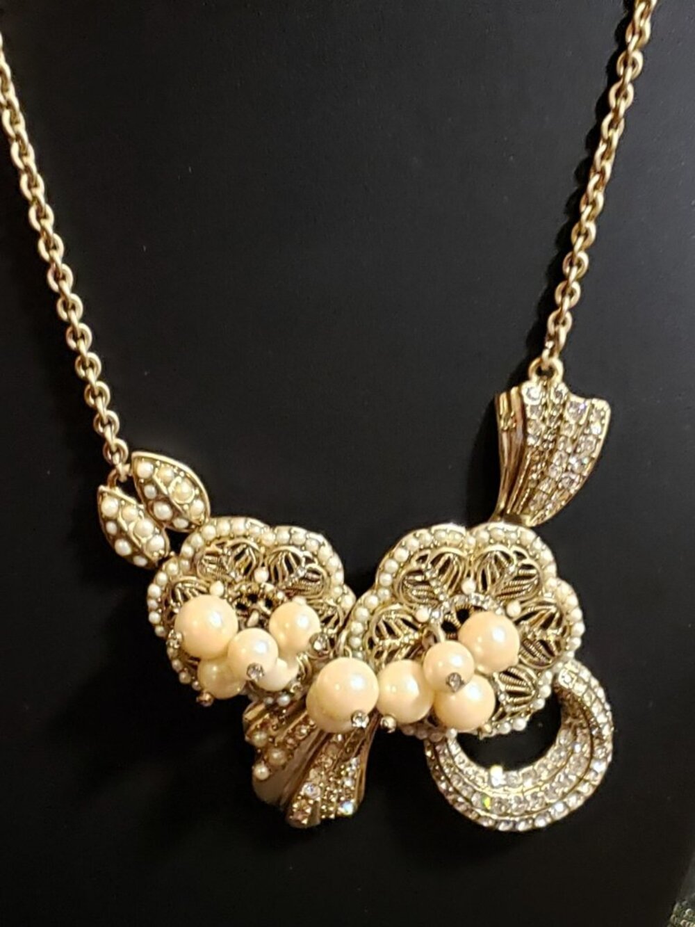 Carolee Lux High-End Pearl & Rhinestone Avant-Garde Bib Choker